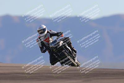 media/Nov-06-2023-Moto Forza (Mon) [[ce023d0744]]/3-Intermediate Group/Session 5 (Turn 9)/